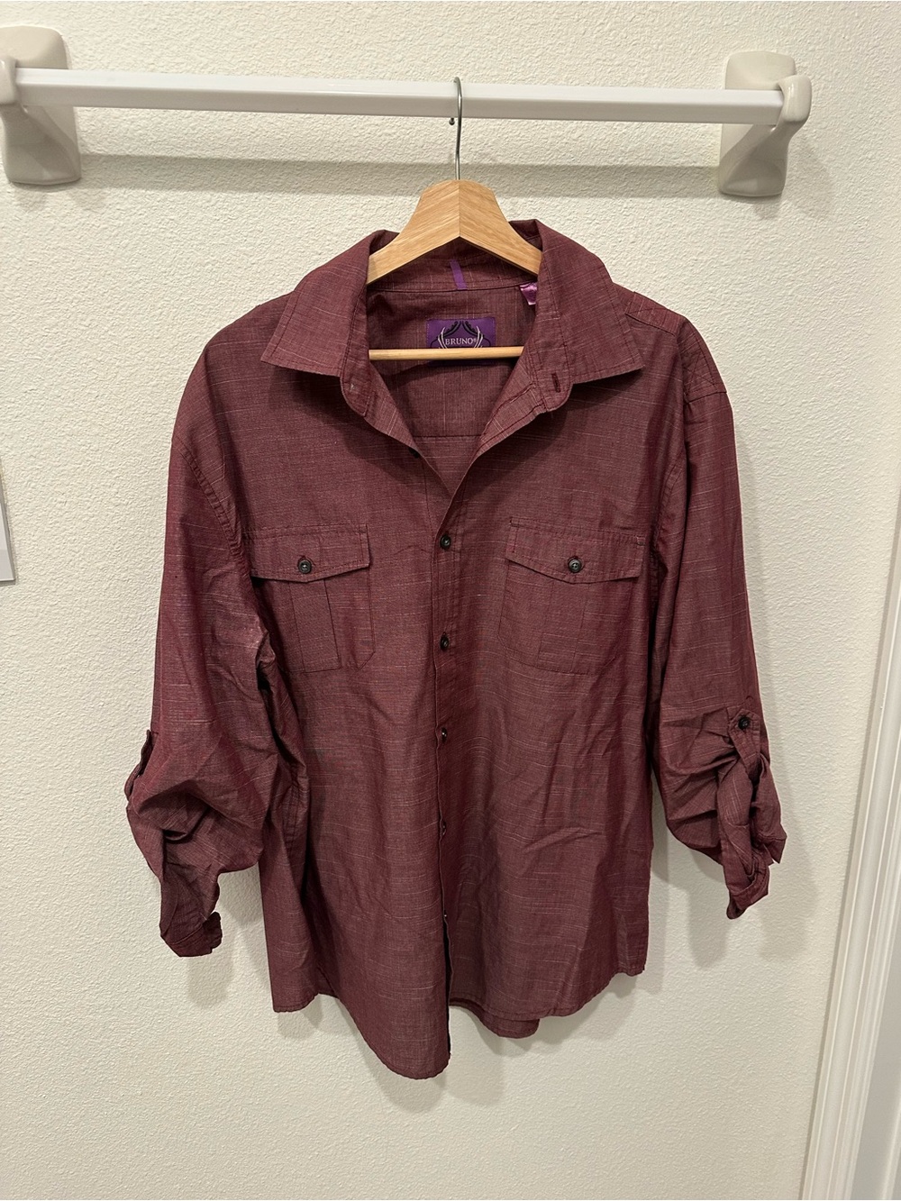 Bruno NY Men's Casual Button-Down Shirt in Burgundy